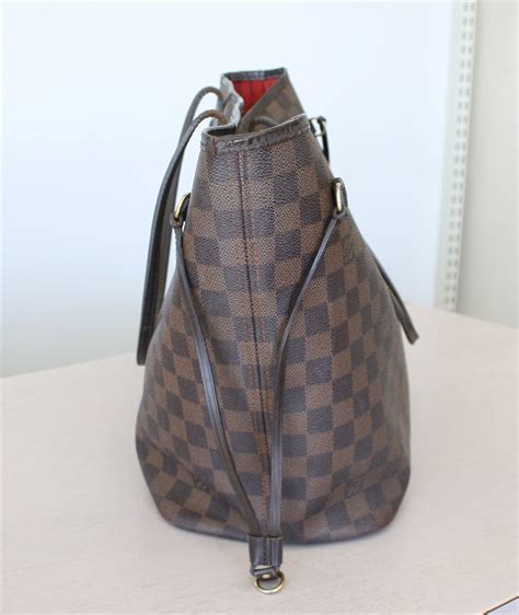 louis vuitton staff bag